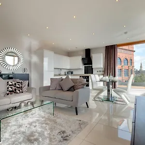  Apartment Amazing Centre Penthouse With Private Roof Terrace